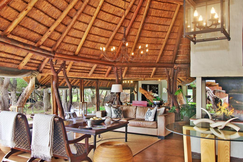 Itaga Luxury Private Game Lodge Бела-Бела Экстерьер фото